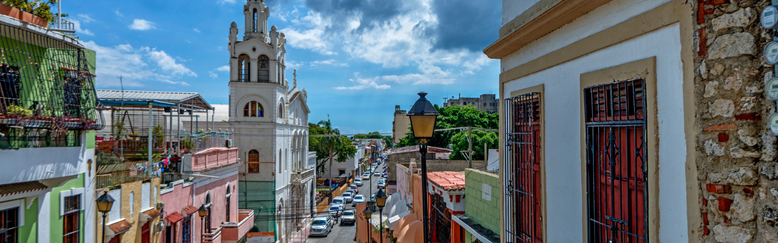 Colorful buildings line the streets of Santo Domingo